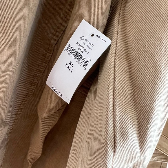 Utility Jacket - Picture 3 of 9